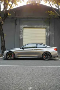 Gloss Metallic Liquid Chrome Silver Car Vinyl Wrap review 1