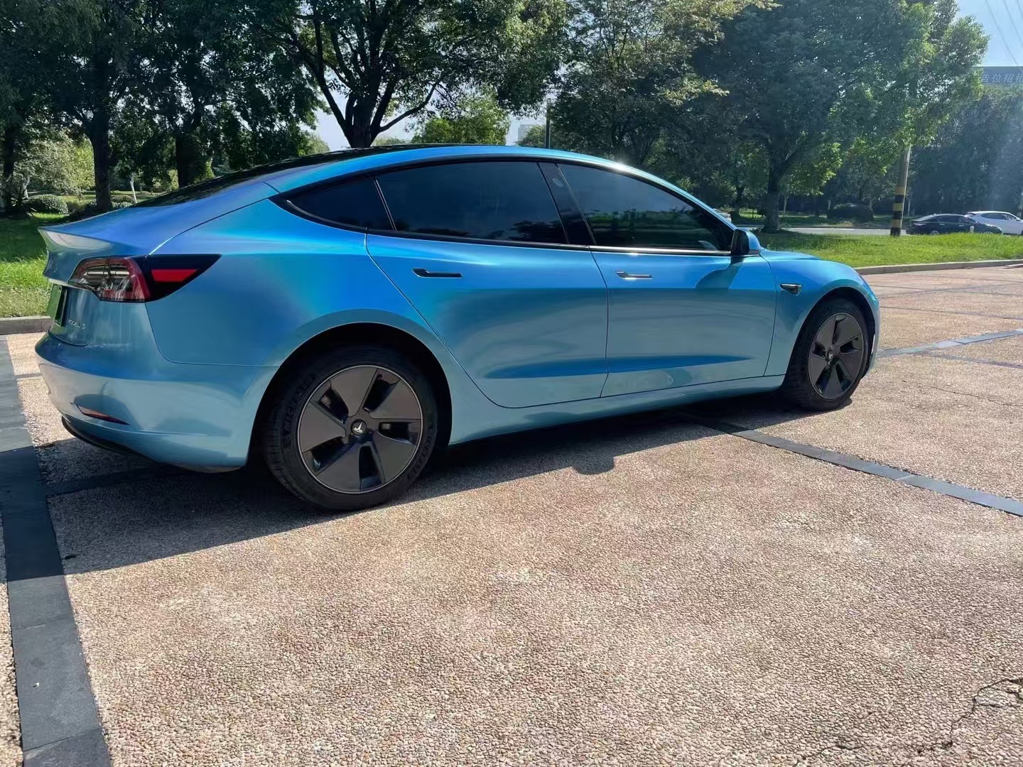Glossy Laser Blue Car Vinyl Wrap review gfjfgr