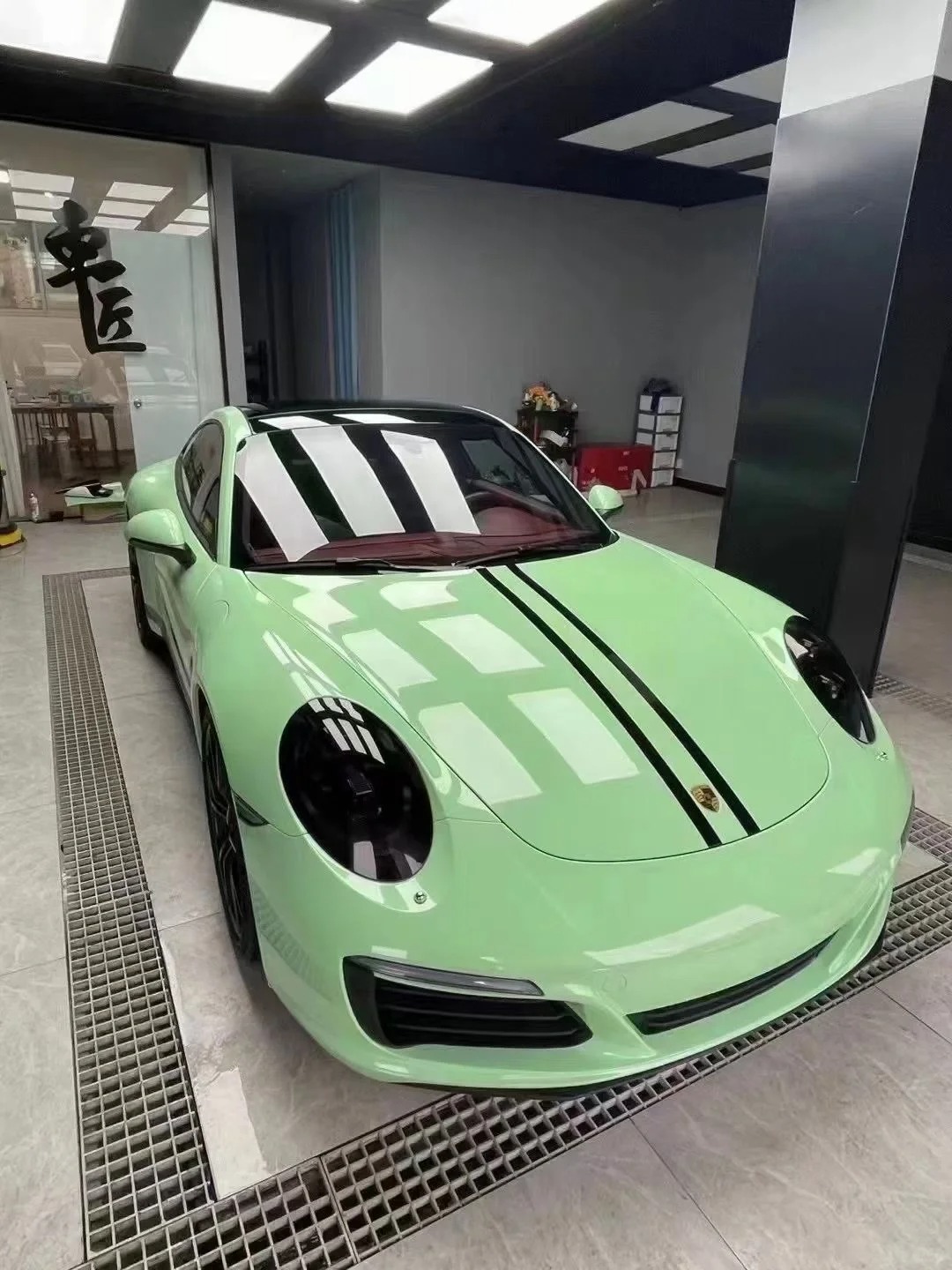 Gloss Moss Green Car Vinyl Wrap review 1