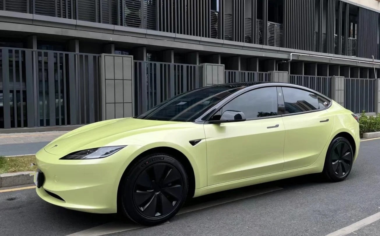 Gloss Chanel Yellow Car Vinyl Wrap review hjvfj 02