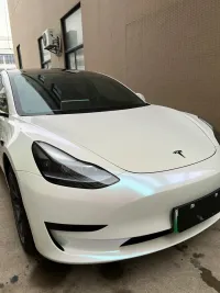 Tesla BMW Gloss PET Diamond Blue White Car Vinyl Wrap review 1