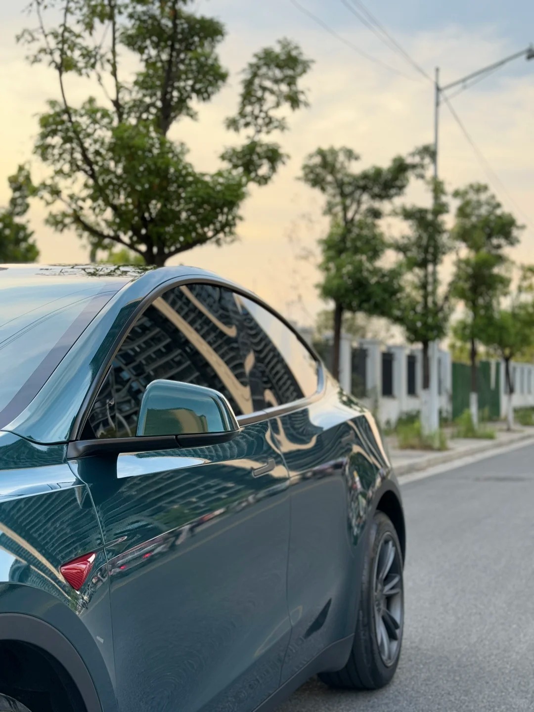 PET Range Rover Blackish Green Car Vinyl Wrap review jhgj 02