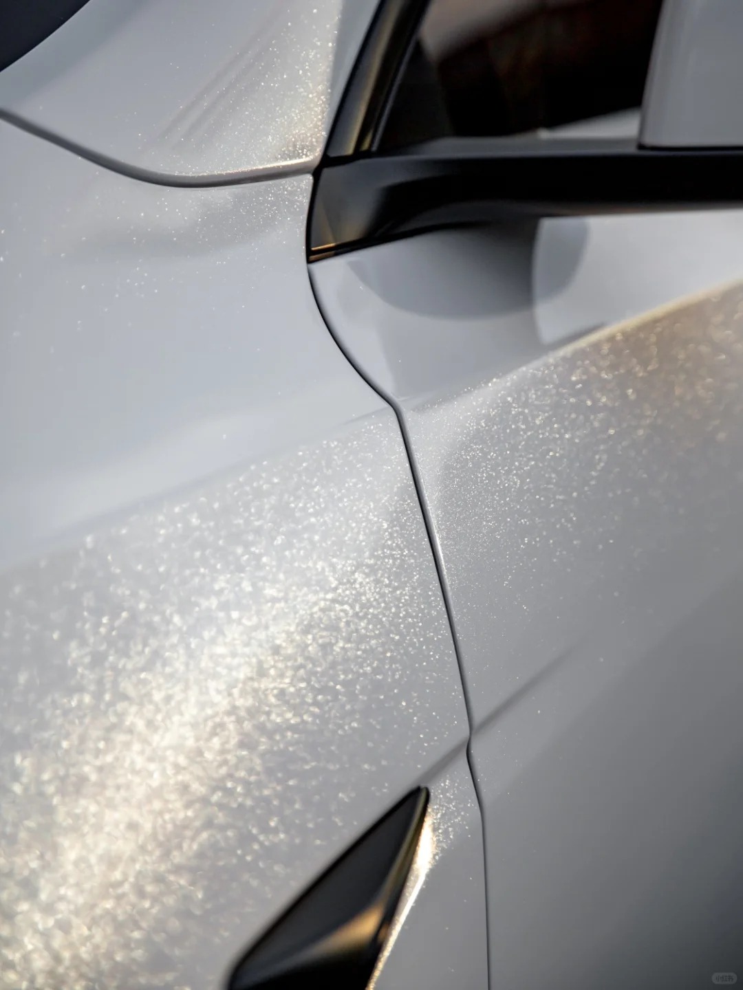 Benz Lexus Glossy PET Sparkle White Car Vinyl Wrap review weyt 02