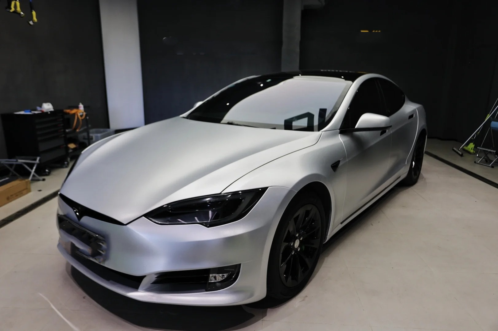 Audi Zeekr BYD Matte Metallic Sparkle Silver Car Vinyl Wrap review defg 01