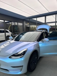 Tesla Gloss Fancy Rock Grey Color Fliper Car Vinyl Wrap review 1