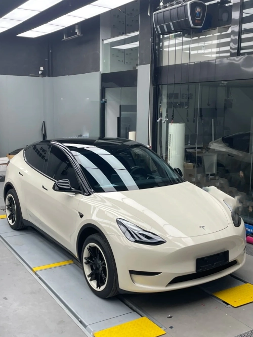 Tesla Benz Gloss Pepper Coopers White Car Vinyl Wrap review 
