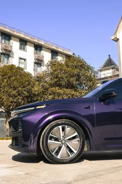 PET Gloss Metallic Twilight Purple Car Vinyl Wrap review sfsdg 01