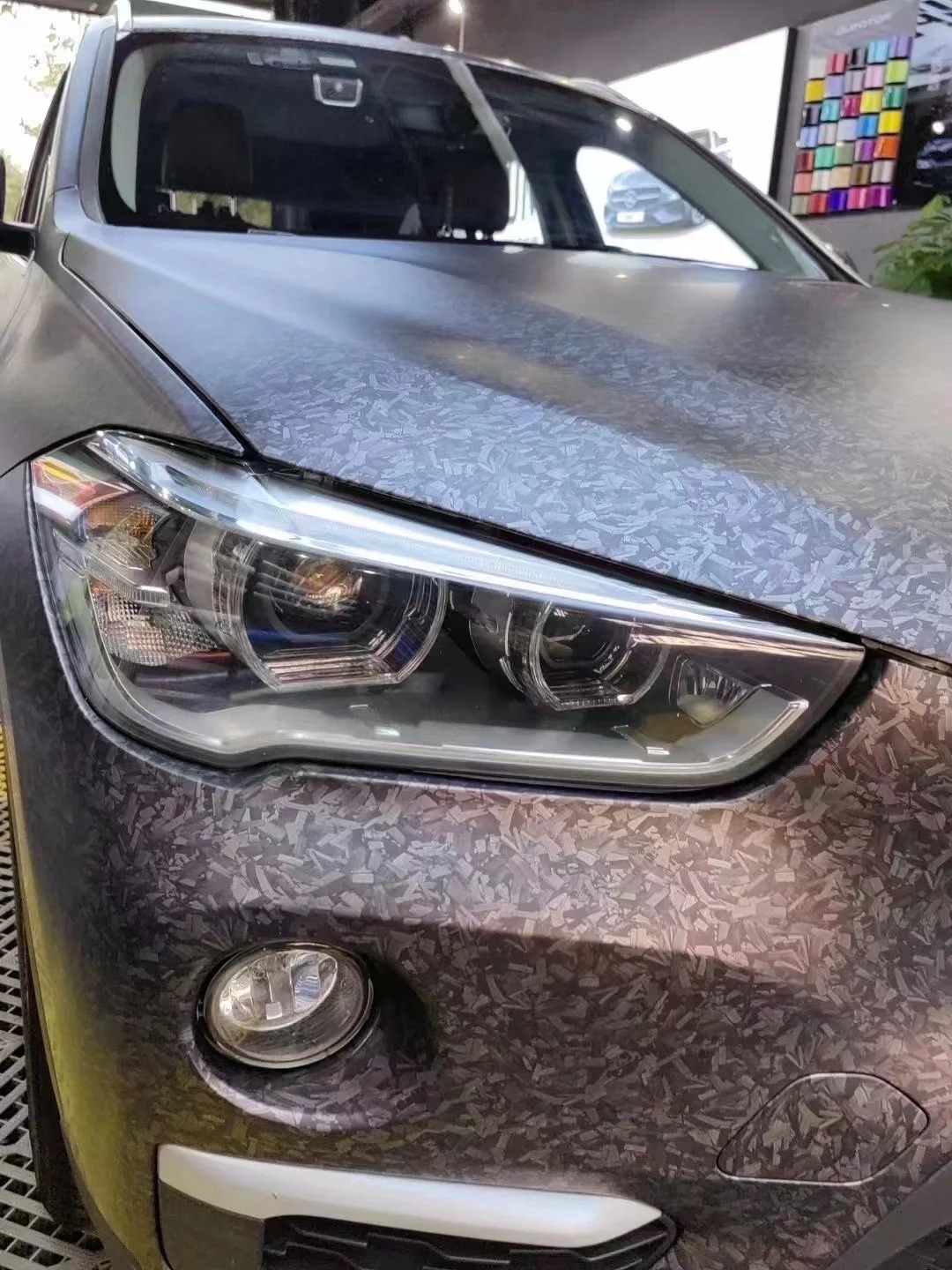 Gloss Black Forged Carbon Car Vinyl Wrap review dgyttuo 01