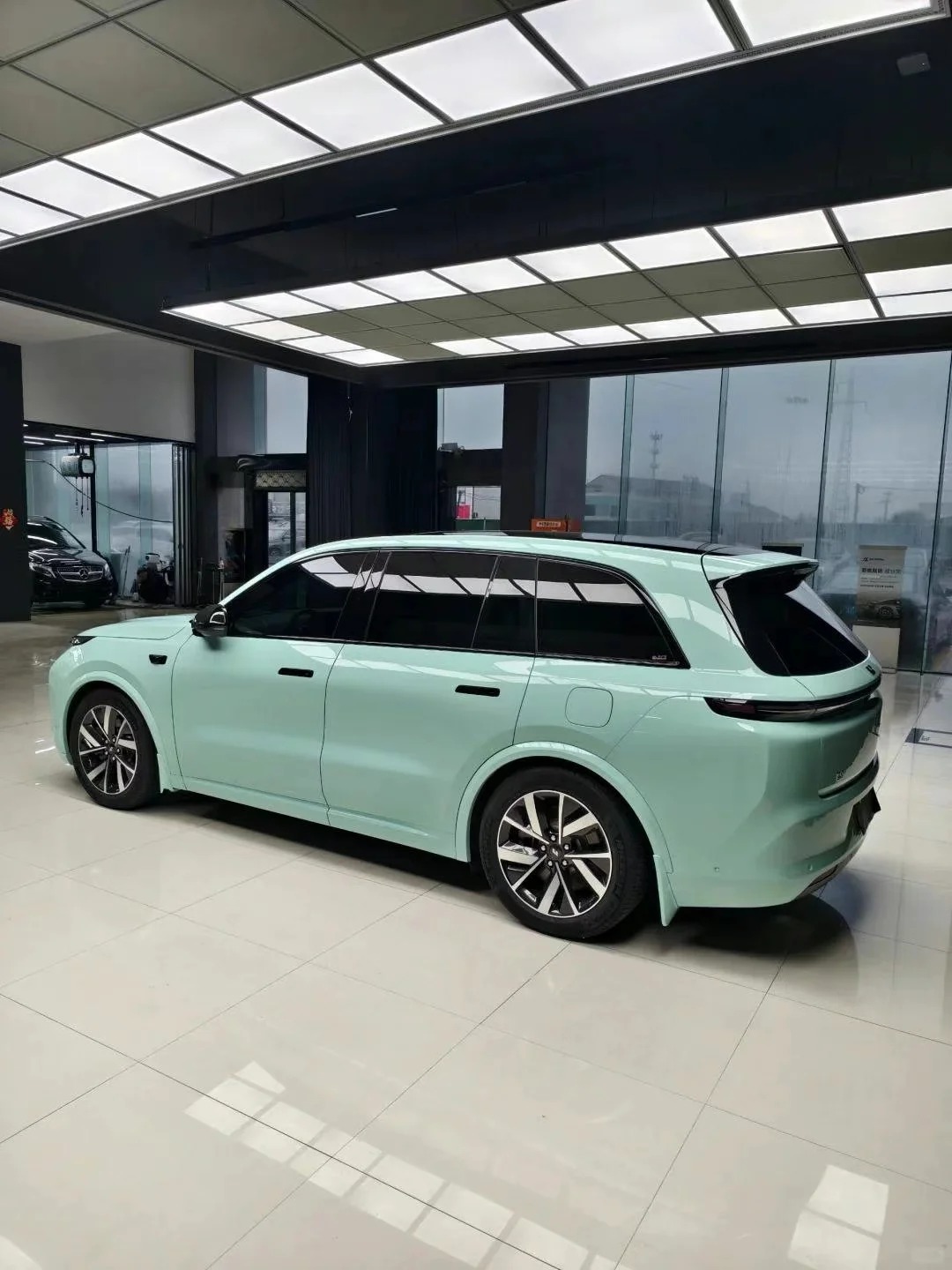 Super Gloss Cragginess Green Car Vinyl Wrap review safdg 02