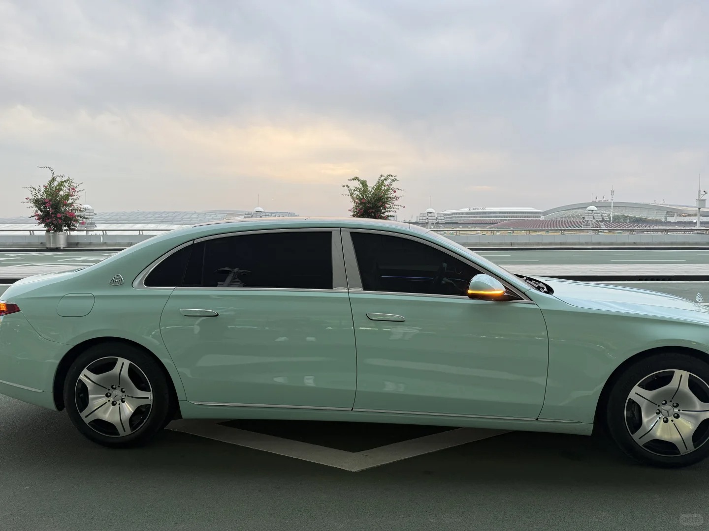Super Gloss Cragginess Green Car Vinyl Wrap review asdg 02