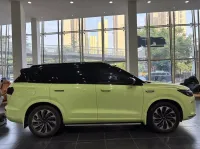 Super Gloss Macaron Green Car Vinyl Wrap review 2