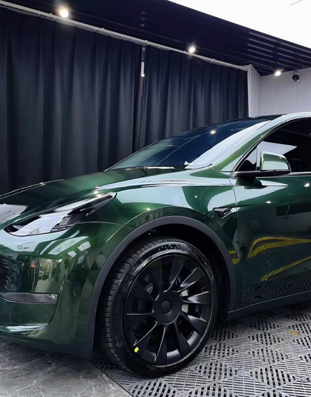 PET Gloss Metallic Midnight Green Car Vinyl Wrap review Djykj 03