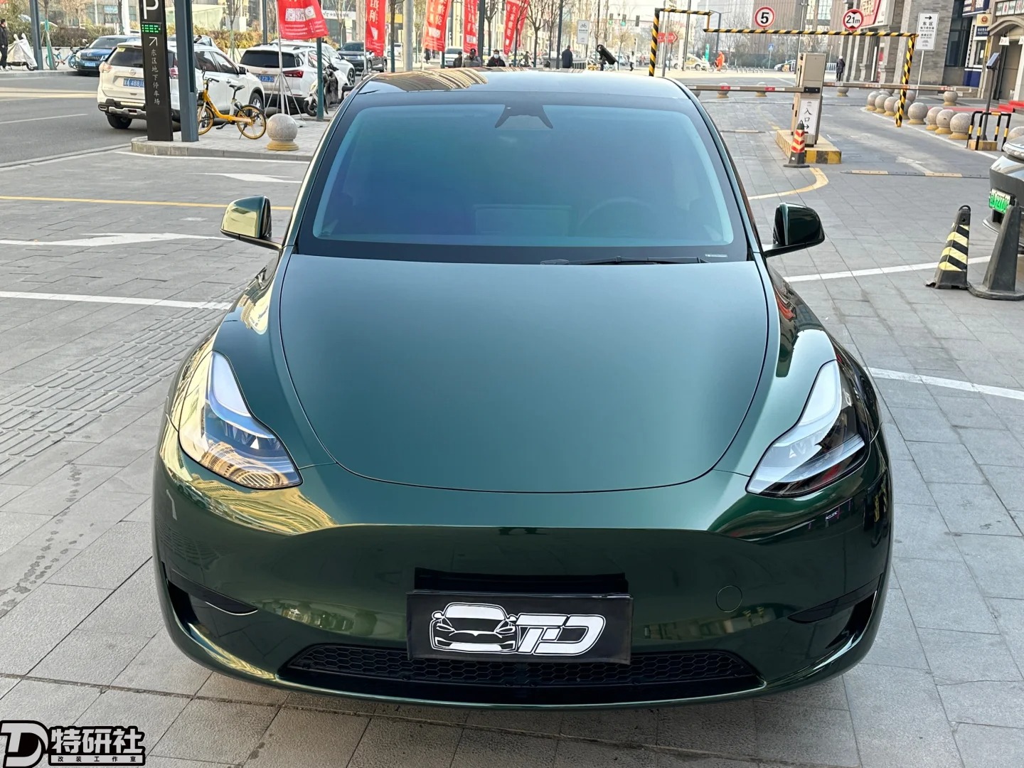 PET Gloss Metallic Midnight Green Car Vinyl Wrap review dgjk 03