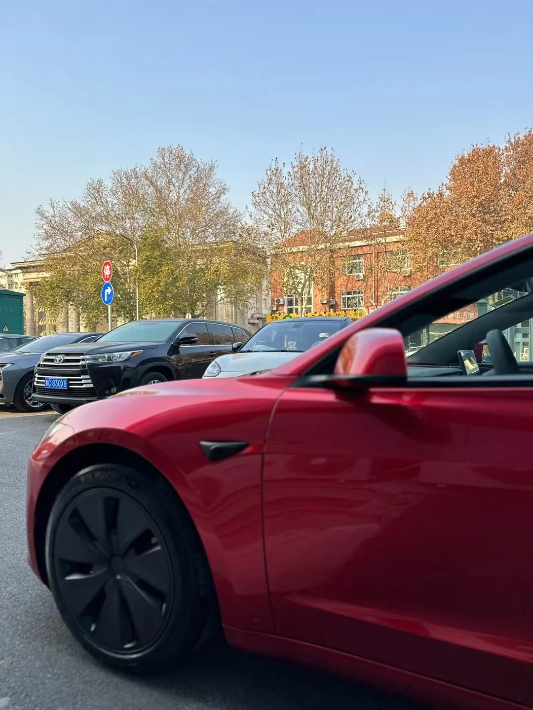 PET Super Gloss Liquid Ruby Red Car Vinyl Wrap review diuf 03