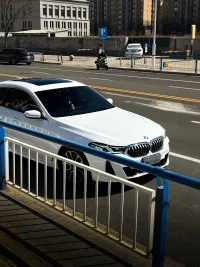 Satin Pearl White Car Vinyl Wrap review 1