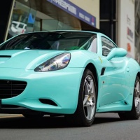 Super Gloss Tiffany Blue Car Vinyl Wrap review 1