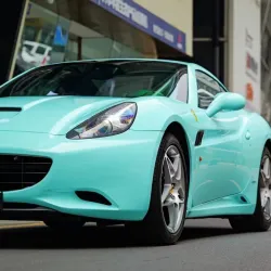 Super Gloss Tiffany Blue Car Vinyl Wrap review yuf 02