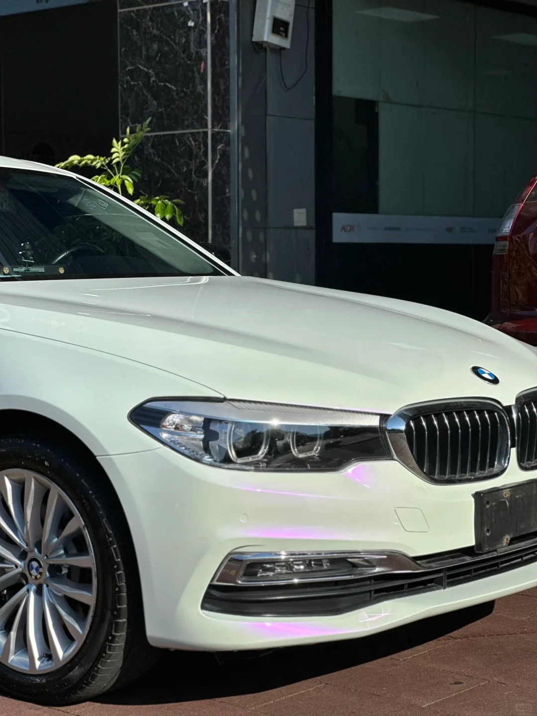 Matte White Purple Car Vinyl Wrap review diuhd 01