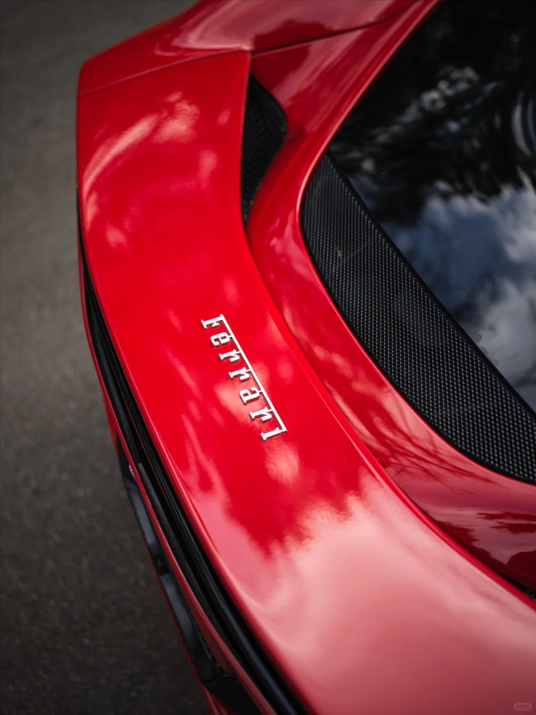 Super Gloss Ferrari Red Car Vinyl Wrap review afre 02