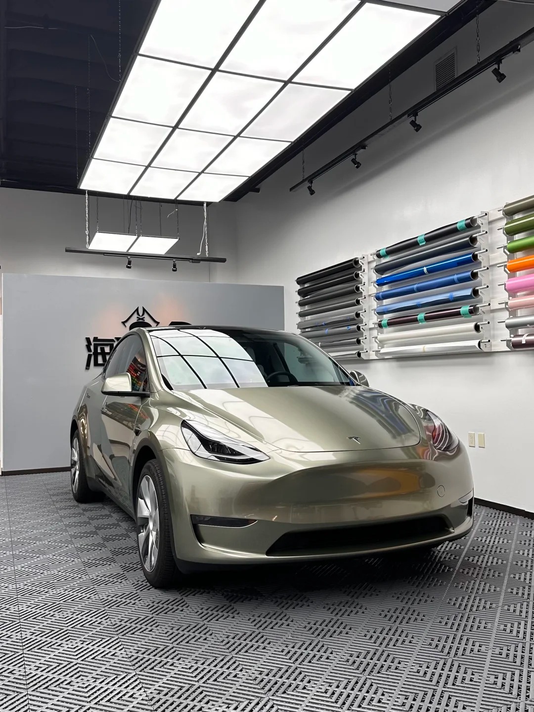 TPU Glossy Metal Light Champaign Gold Car Vinyl Wrap review vfdbrt