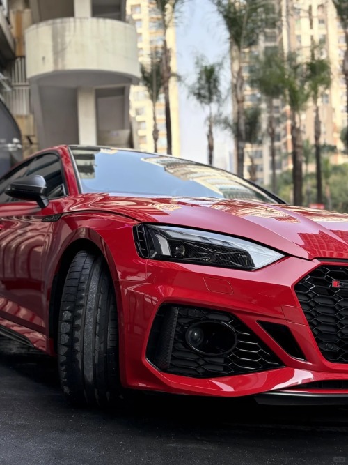 TPU Glossy Crystal Ferrari Red Car Vinyl Wrap review 