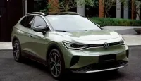Gloss PET Liquid Alpine Green Car Vinyl Wrap review 0