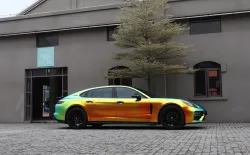 Matte Metallic Rainbow Chrome Green Car Vinyl Wrap review vdsg 01