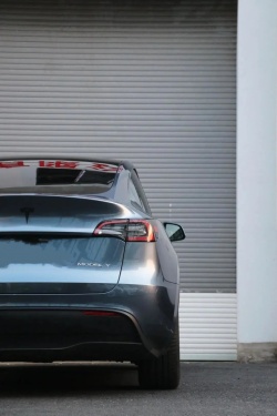 Super Gloss Byron Bay Blue Car Vinyl Wrap review dsgreg 02
