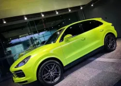 Gloss Liquid Fluorescent Yellow Car Vinyl Wrap review dfhyt 01
