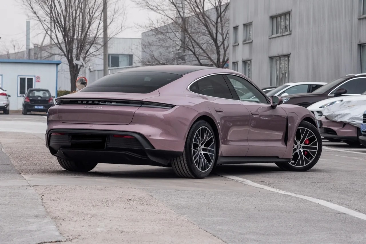 Gloss Metallic Frozen Berry Car Vinyl Wrap review dsgre 02