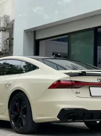 Matte Khaki Milan Car Vinyl Wrap review 1