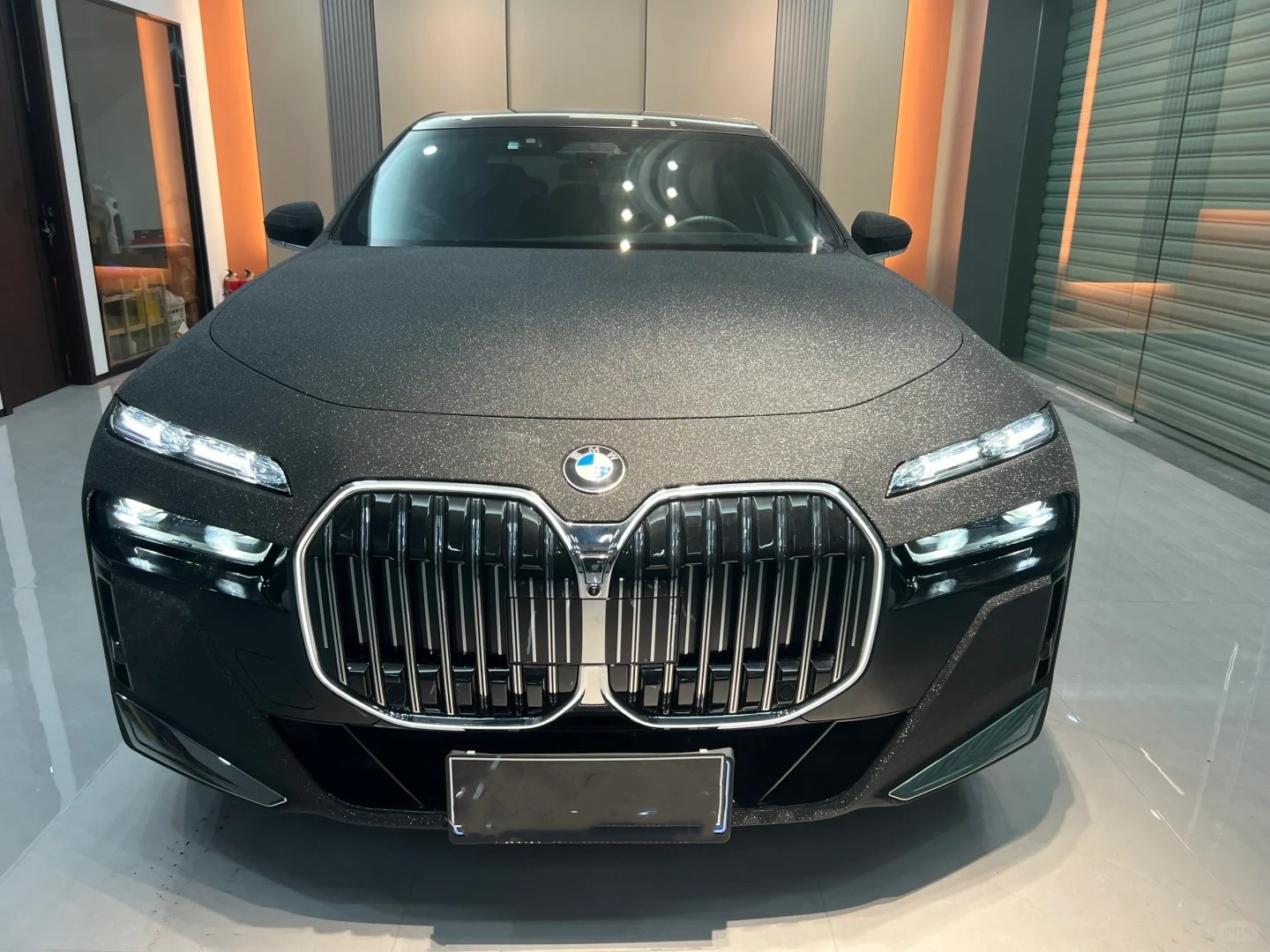 Super Diamond Black Car Vinyl Wrap review fgf 01