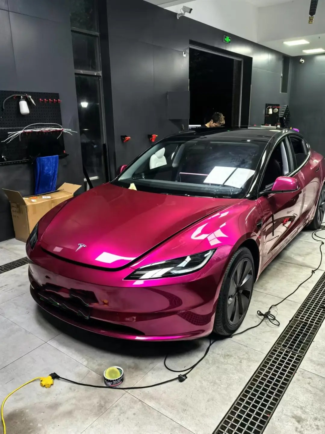 PET Gloss Glaze Pagoda Red Car Vinyl Wrap review sdgsdg 02