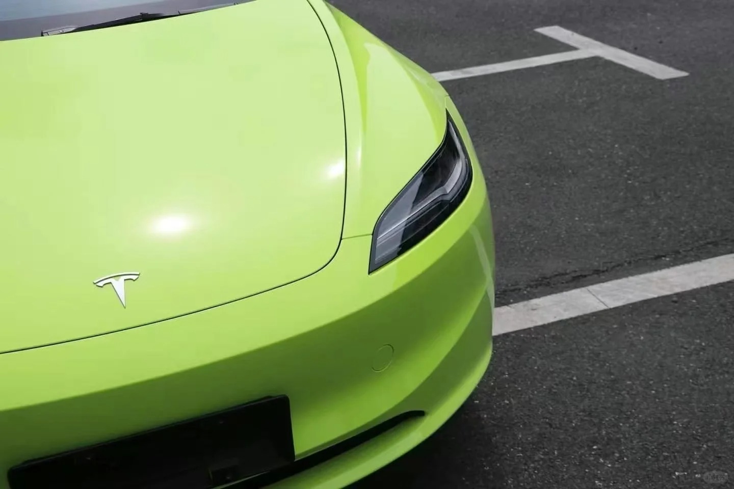 Super Gloss Apple Green Car Vinyl Wrap review asfef 01