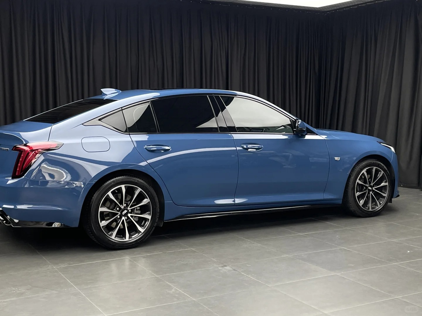 Porsche Gloss Neptune Blue Car Vinyl Wrap review fegr 02