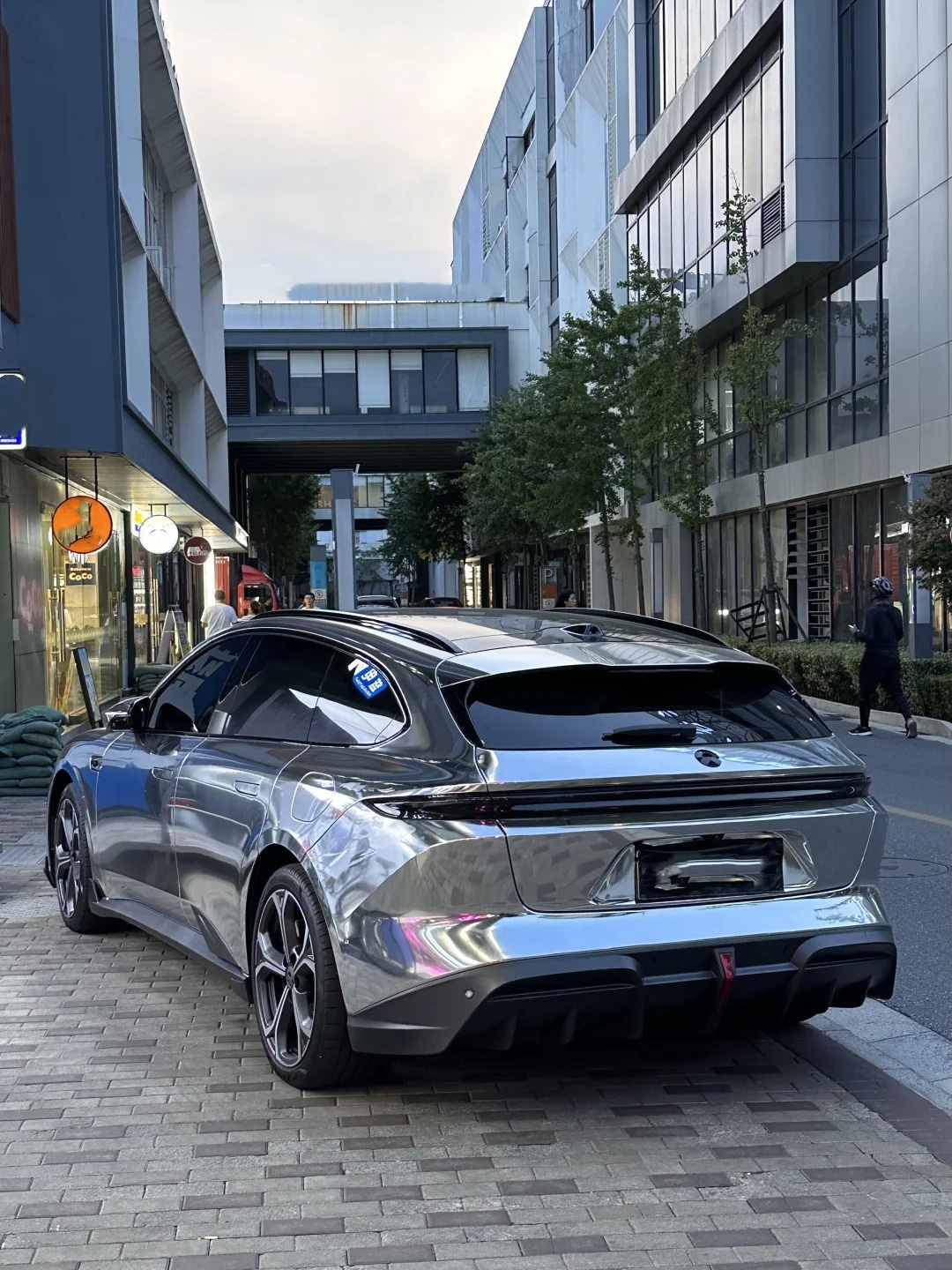 Mirror Chrome Silver Car Vinyl Wrap (Non-Stretchable) review rteyy