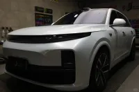 Gloss Crescent White Car Vinyl Wrap review 0