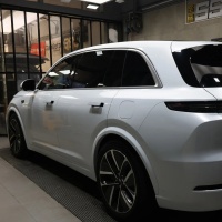 Gloss Crescent White Car Vinyl Wrap review 2