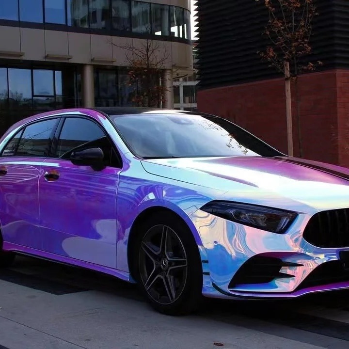 Holographic Chrome Rainbow White Car Vinyl Wrap (Non-Stretchable) review hdfkjsf 02
