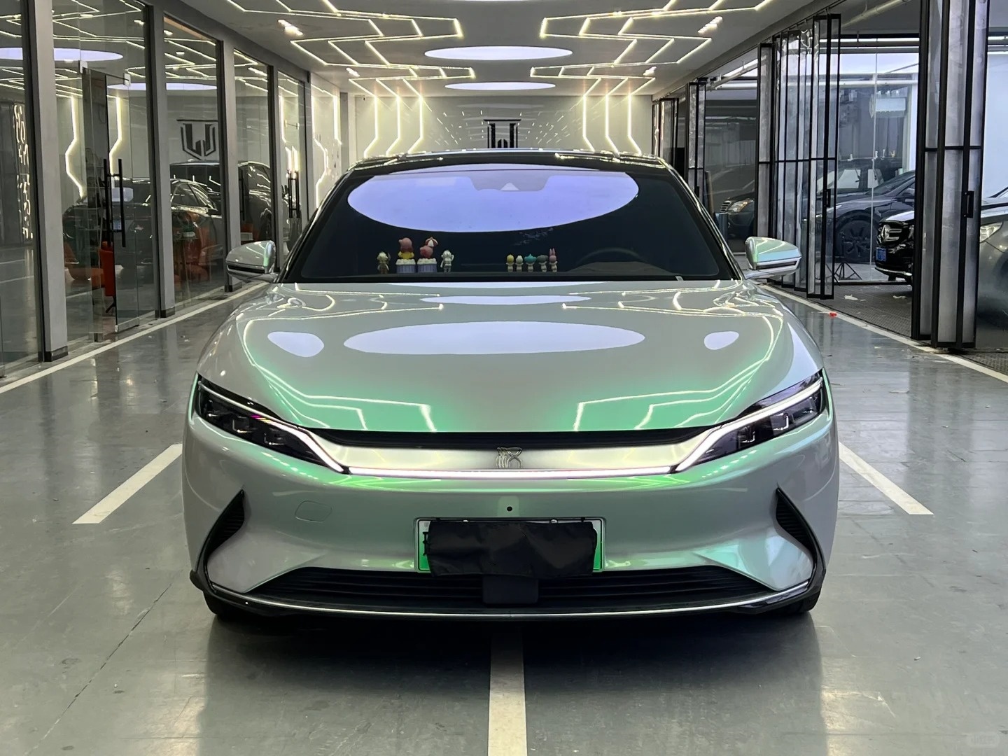 Candy Metallic Grey Green Car Vinyl Wrap review fegrt 02