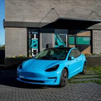 PET Super Gloss Miami Blue Car Vinyl Wrap review 2