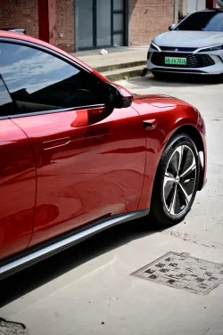 PET Gloss Metallic Cherry Red Car Vinyl Wrap review dgfd 01