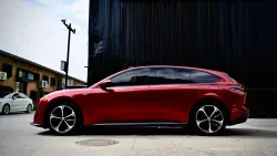PET Gloss Metallic Cherry Red Car Vinyl Wrap review dgfd 02