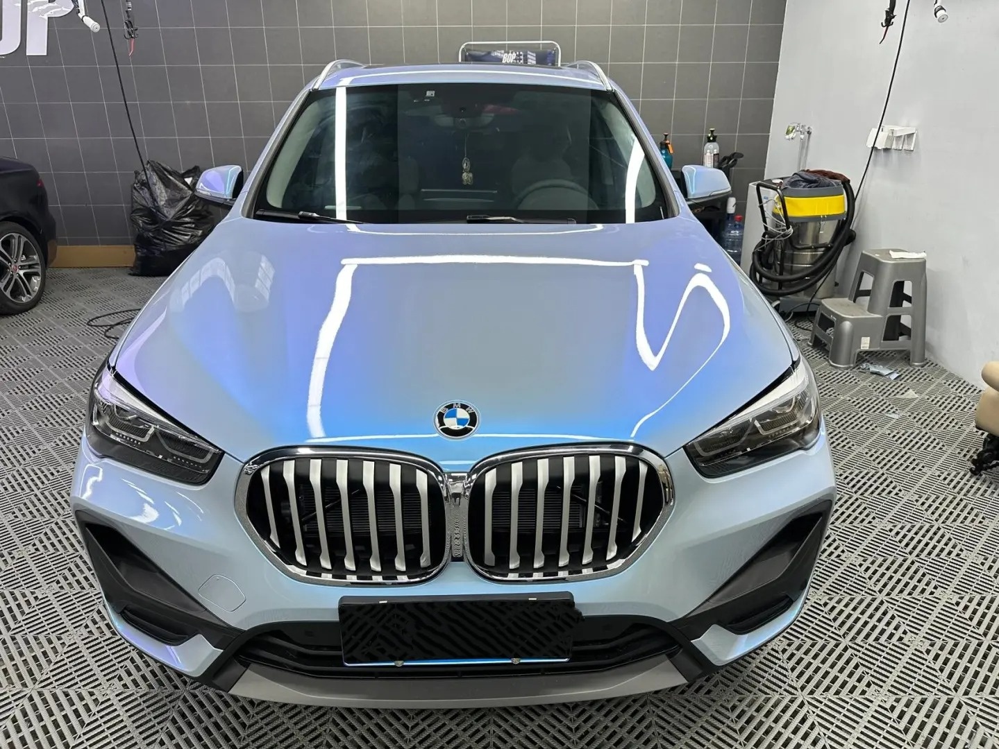 Tesla Gloss Fancy Rock Grey Color Fliper Car Vinyl Wrap review greter 03