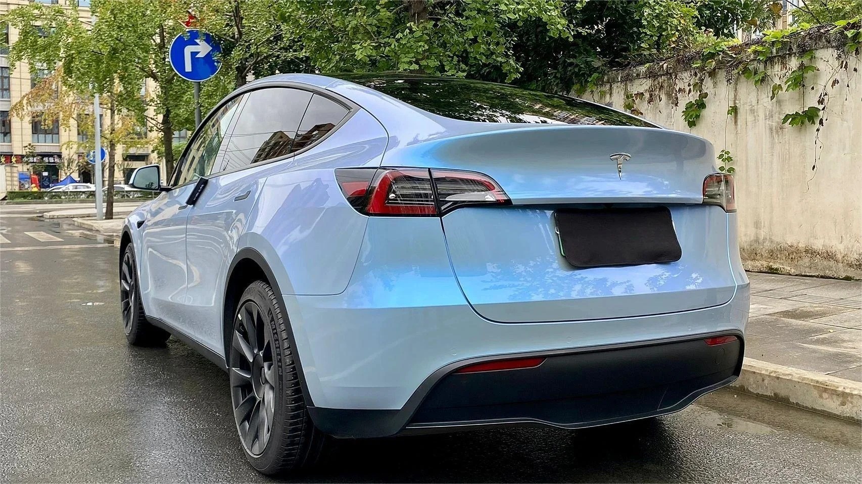 Tesla Gloss Fancy Rock Grey Color Fliper Car Vinyl Wrap review gfdh 02