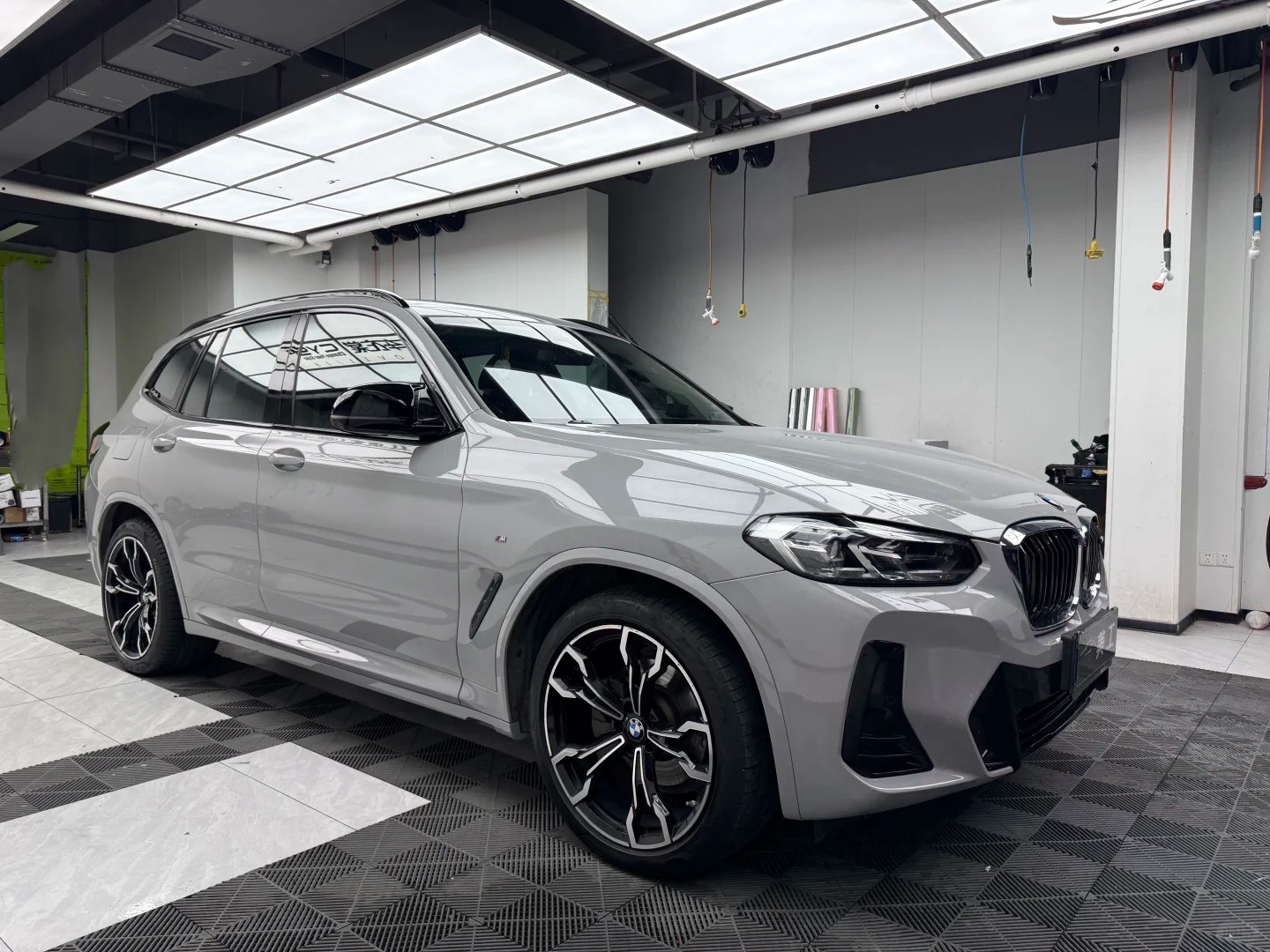 Super Gloss Brooklyn Grey Car Vinyl Wrap review bjhgyu 02