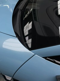 PET Porsche Bentley Gloss Ice Blue Car Vinyl Wrap review 0
