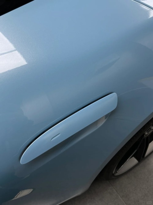 PET Porsche Bentley Gloss Ice Blue Car Vinyl Wrap review 