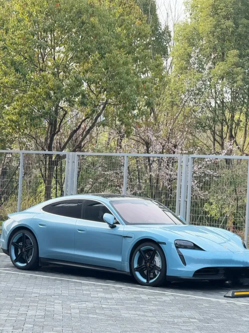 PET Porsche Bentley Gloss Ice Blue Car Vinyl Wrap review 