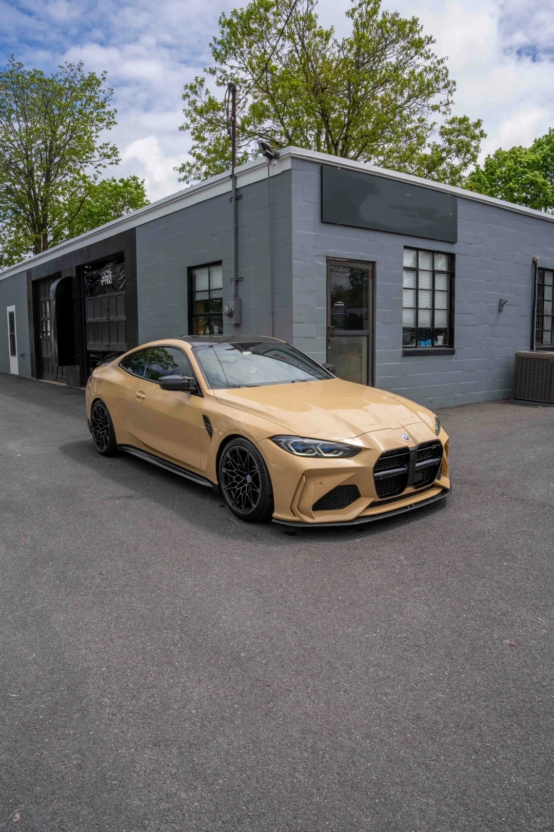 PET Super Gloss Sandstorm Yellow Desert Yellow Car Vinyl Wrap review dsgrfeg 03